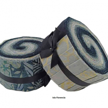 2,5" Isla Florencia Batik Fabric rolls 